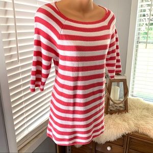 Cute coral & white sweater! Like NEW!